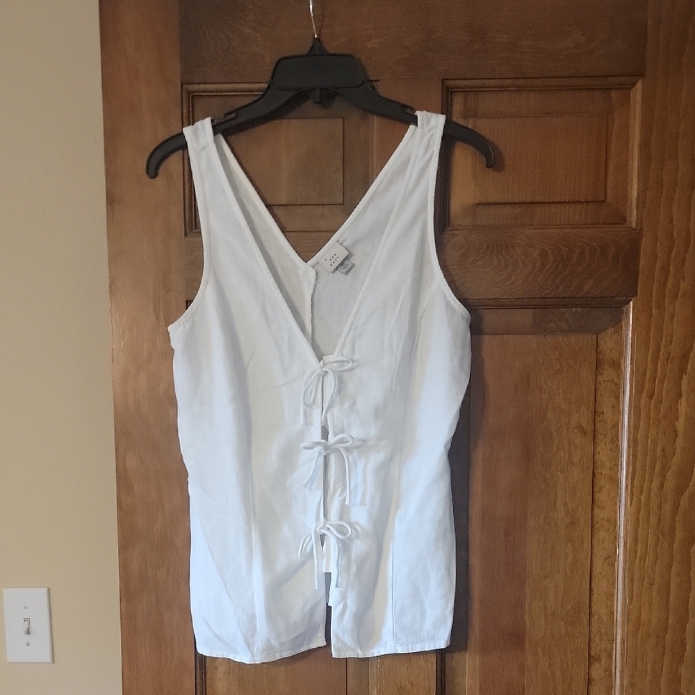 White Sleeveless Top with Bow Details